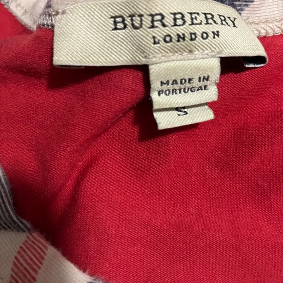Authentic Burberry London top size small - Picture 2 of 3